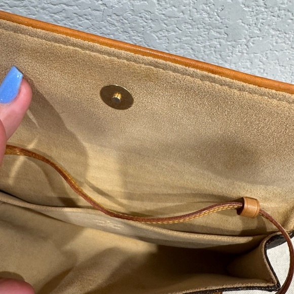 Louis Vuitton Monogram Pochette Twin Shoulder Bag - Picture 6 of 13